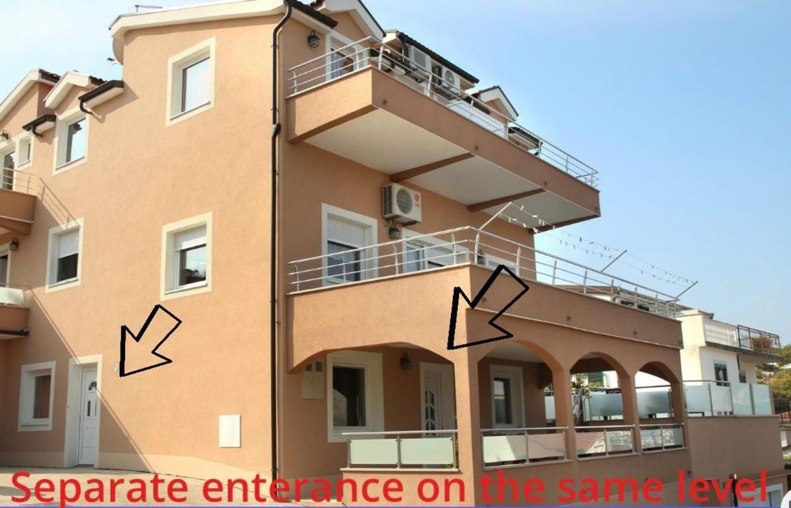 Villa Andric Traù Esterno foto